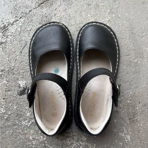 L’Amour Classic Black Leather Kids Mary Jane Shoes 11